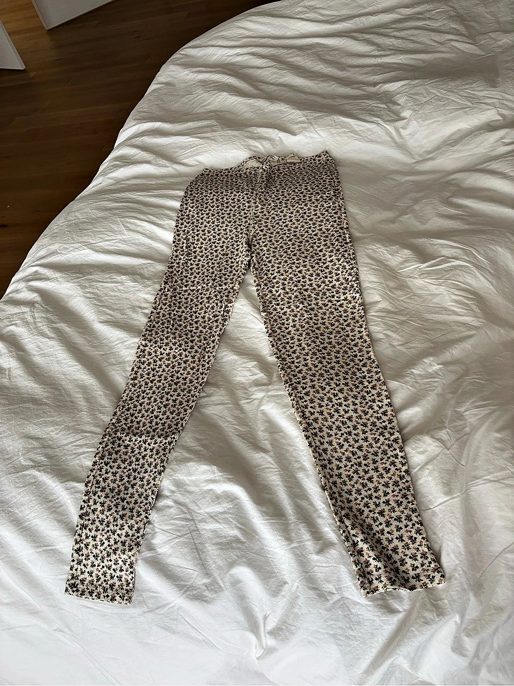 Dôen Floral Leggings in Cream & Pink